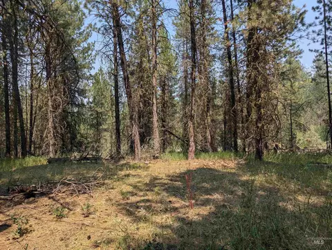 110 E Prospectors Dr, Cascade, ID 83611 photo 8