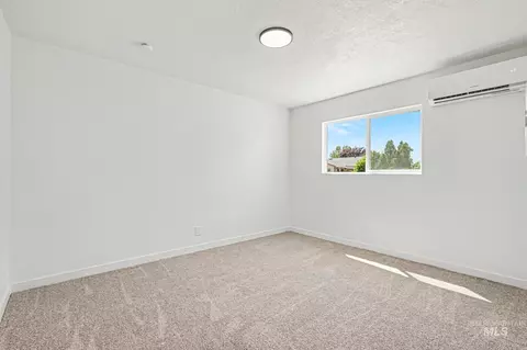 Bedroom - 1305 N 2nd E, Mountain Home, ID 83647 photo 6 of 6