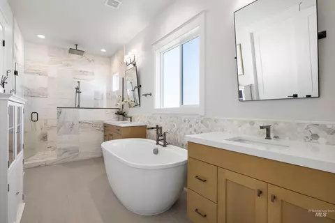Bath - 6113 W Redland Dr, Eagle, ID 83616 photo 1 of 7