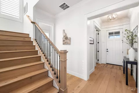 Entry Way - 6113 W Redland Dr, Eagle, ID 83616 photo 1 of 6