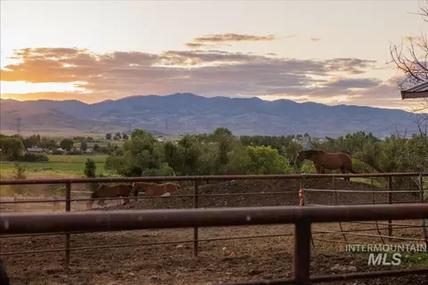 Other - 2143 Bonner Rd, Midvale, ID 83645 photo 12 of 28