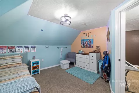 Bedroom - 2143 Bonner Rd, Midvale, ID 83645 photo 2 of 2