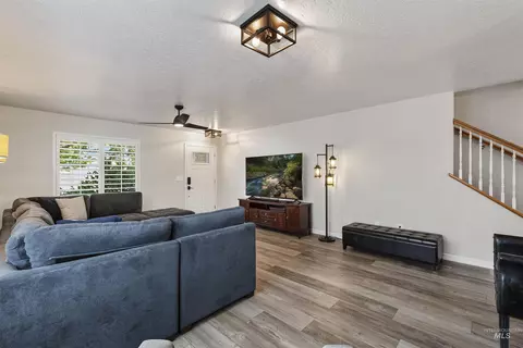 Other - 565 E Anton St, Meridian, ID 83646 photo 1 of 6