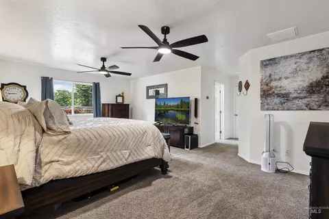 Bedroom - 565 E Anton St, Meridian, ID 83646 photo 2 of 7