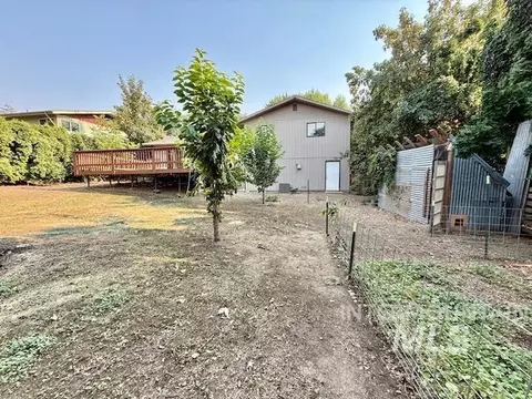 Exterior - 1009 W Hemlock Ave, Lewiston, ID 83501 photo 8 of 9