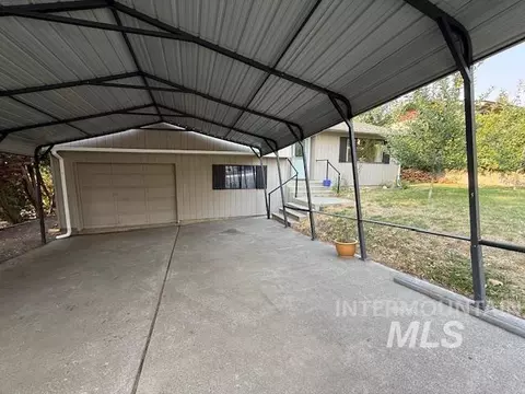 Exterior - 1009 W Hemlock Ave, Lewiston, ID 83501 photo 3 of 9