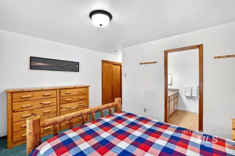 Bedroom - 1370 Divot Ln, Mccall, ID 83638 photo 2 of 7