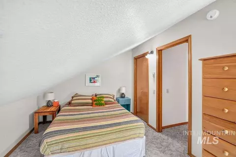 Bedroom - 1370 Divot Ln, Mccall, ID 83638 photo 1 of 7