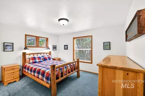 Bedroom - 1370 Divot Ln, Mccall, ID 83638 photo 4 of 7
