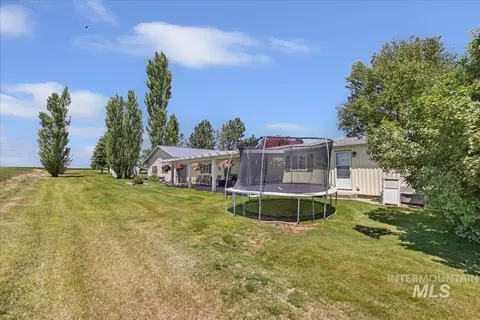 Exterior - 2225 E 1010 S, Hazelton, ID 83335 photo 6 of 14
