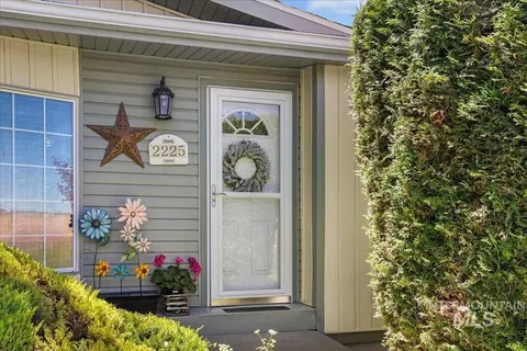 Other - 2225 E 1010 S, Hazelton, ID 83335 photo 1 of 13