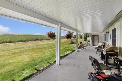 Exterior - 2225 E 1010 S, Hazelton, ID 83335 photo 9 of 14