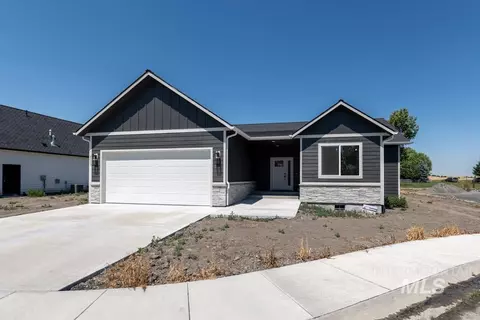 Exterior - 516 Maple Crt, Genesee, ID 83832 photo 2 of 8
