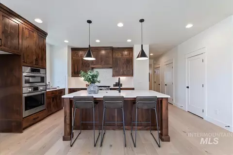 6733 Emma Ct, Eagle, ID 83629 photo 13