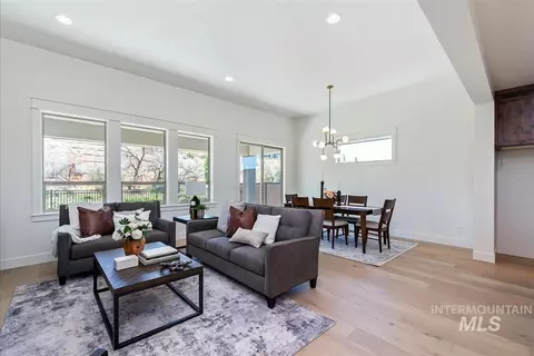 6733 Emma Ct, Eagle, ID 83629 photo 18