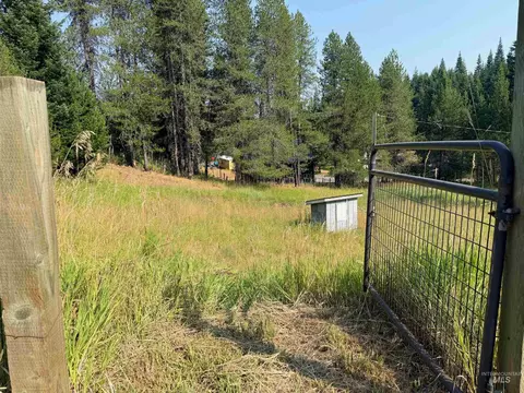 Exterior - 126 Aitken Rd, Weippe, ID 83553 photo 9 of 19