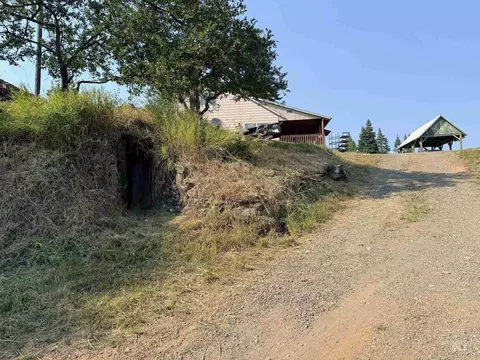 Exterior - 126 Aitken Rd, Weippe, ID 83553 photo 11 of 19