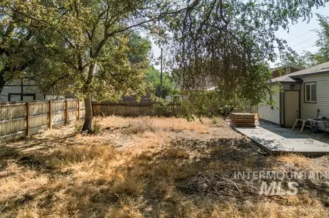 Exterior - 730 E Cedar St, Pocatello, ID 83201 photo 3 of 5