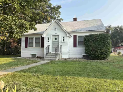 2009 E Linden St, Caldwell, ID 83605