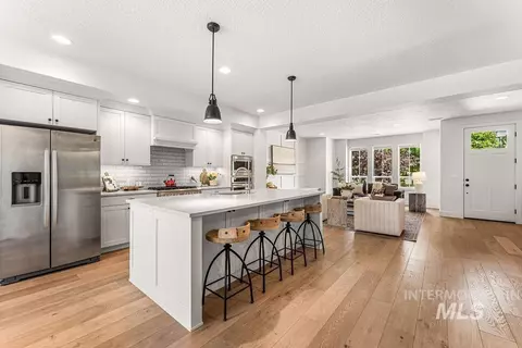 Kitchen - 3985 E Parkcenter Blvd, Boise, ID 83716 photo 6 of 6