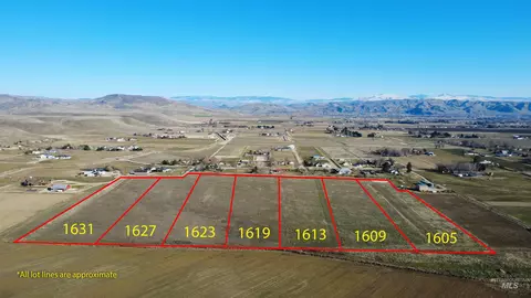 1613 Ruby Ln, Emmett, ID 83617 photo 2