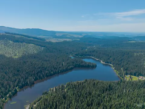 View/Area - 210 S 2nd St, Elk River, ID 83827 photo 4 of 4