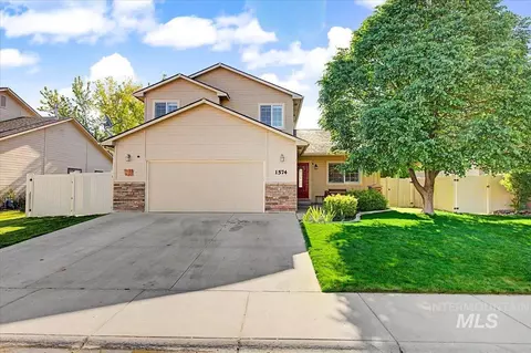1574 S Glasgow, Nampa, ID 83686