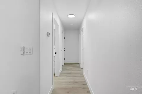 Entry Way - 770 E Red Bud St, Kuna, ID 83634 photo 3 of 4