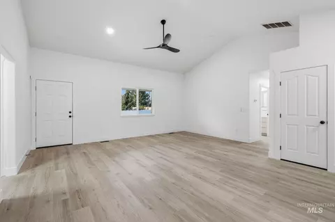Other - 770 E Red Bud St, Kuna, ID 83634 photo 4 of 11