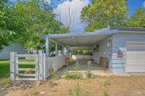Exterior - 365 Clabby Rd, Weiser, ID 83672 photo 6 of 12