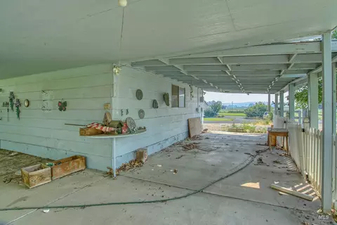 Exterior - 365 Clabby Rd, Weiser, ID 83672 photo 7 of 12