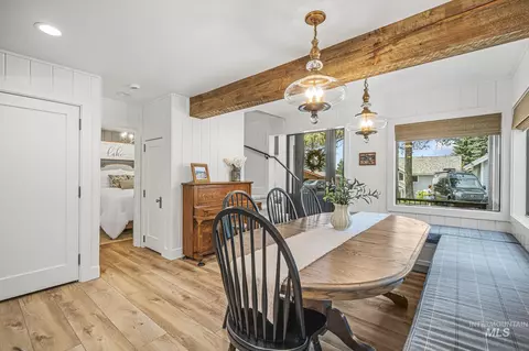 Dining - 1619 E Lake St, Mccall, ID 83638 photo 3 of 4
