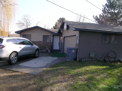 14072 Donald Dr, Nampa, ID 83651