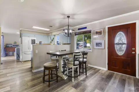 Dining - 367 Birch St S, Kimberly, ID 83341 photo 1 of 3
