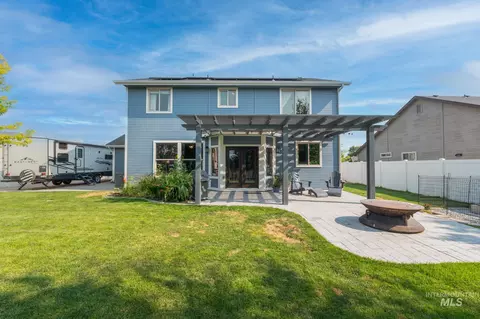 Exterior - 1031 Park Ave, Kimberly, ID 83341 photo 2 of 4
