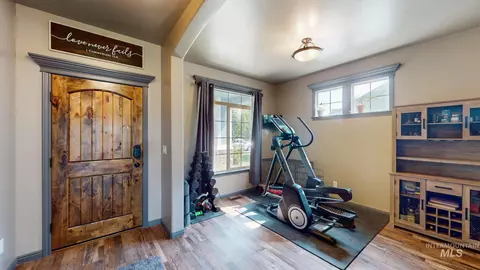 Entry Way - 1031 Park Ave, Kimberly, ID 83341 photo 1 of 2