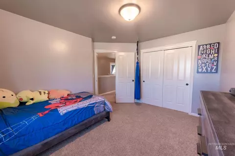 Bedroom - 1031 Park Ave, Kimberly, ID 83341 photo 6 of 6