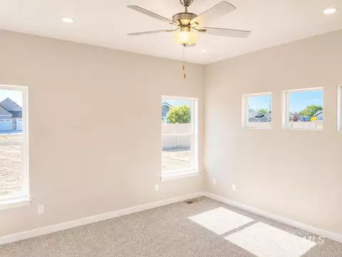 Bedroom - 994 Kenbrook Loop, Twin Falls, ID 83301 photo 1 of 1