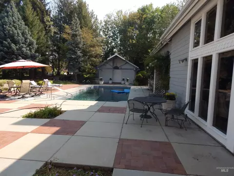Exterior - 3065 S Whitepost Way, Eagle, ID 83616 photo 15 of 16
