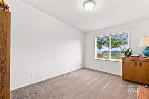 Bedroom - 310 Frontage Rd, Grand View, ID 83624 photo 5 of 5