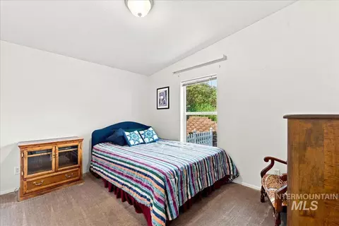 Bedroom - 310 Frontage Rd, Grand View, ID 83624 photo 3 of 5