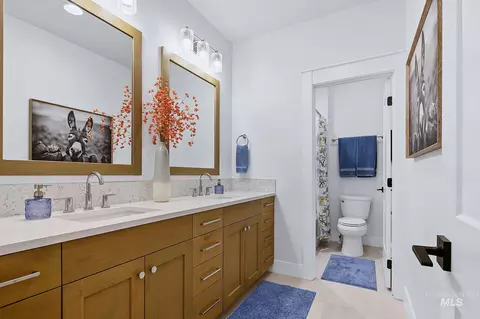 Bath - 5791 W Trigo Dr, Eagle, ID 83616 photo 6 of 7