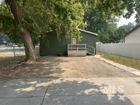 803 E Liberty, Weiser, ID 83672 photo 14