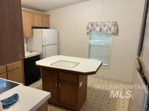 803 E Liberty, Weiser, ID 83672 photo 3