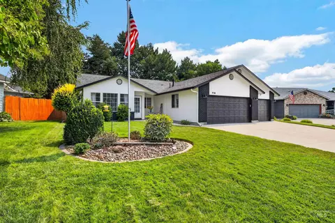 719 W Roberts Ave, Nampa, ID 83651