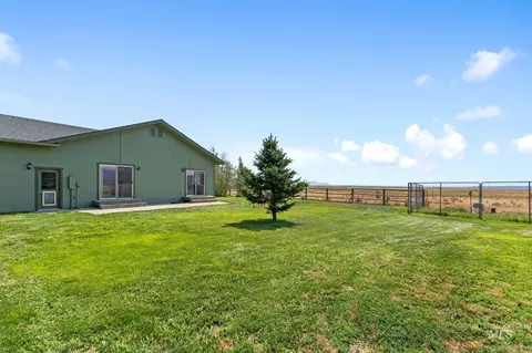 Exterior - 820 W Magic Rd, West Magic, ID 83352 photo 4 of 13