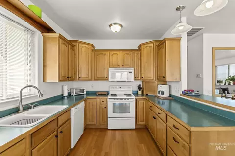 Kitchen - 820 W Magic Rd, West Magic, ID 83352 photo 1 of 1