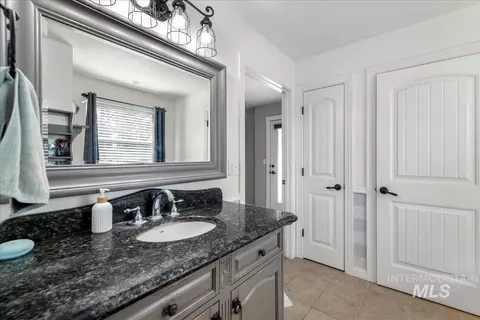 Bath - 2123 E 3970 N, Filer, ID 83328 photo 3 of 3