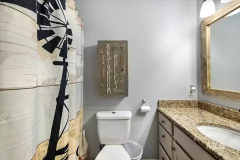 Bath - 2123 E 3970 N, Filer, ID 83328 photo 1 of 3