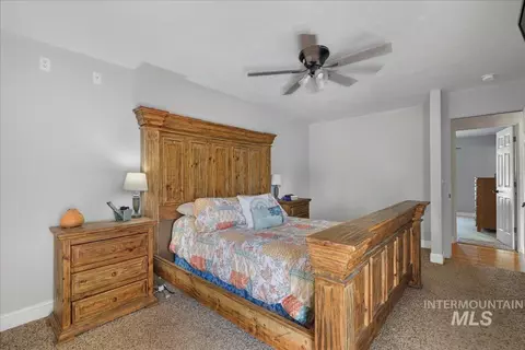 Bedroom - 2123 E 3970 N, Filer, ID 83328 photo 4 of 4